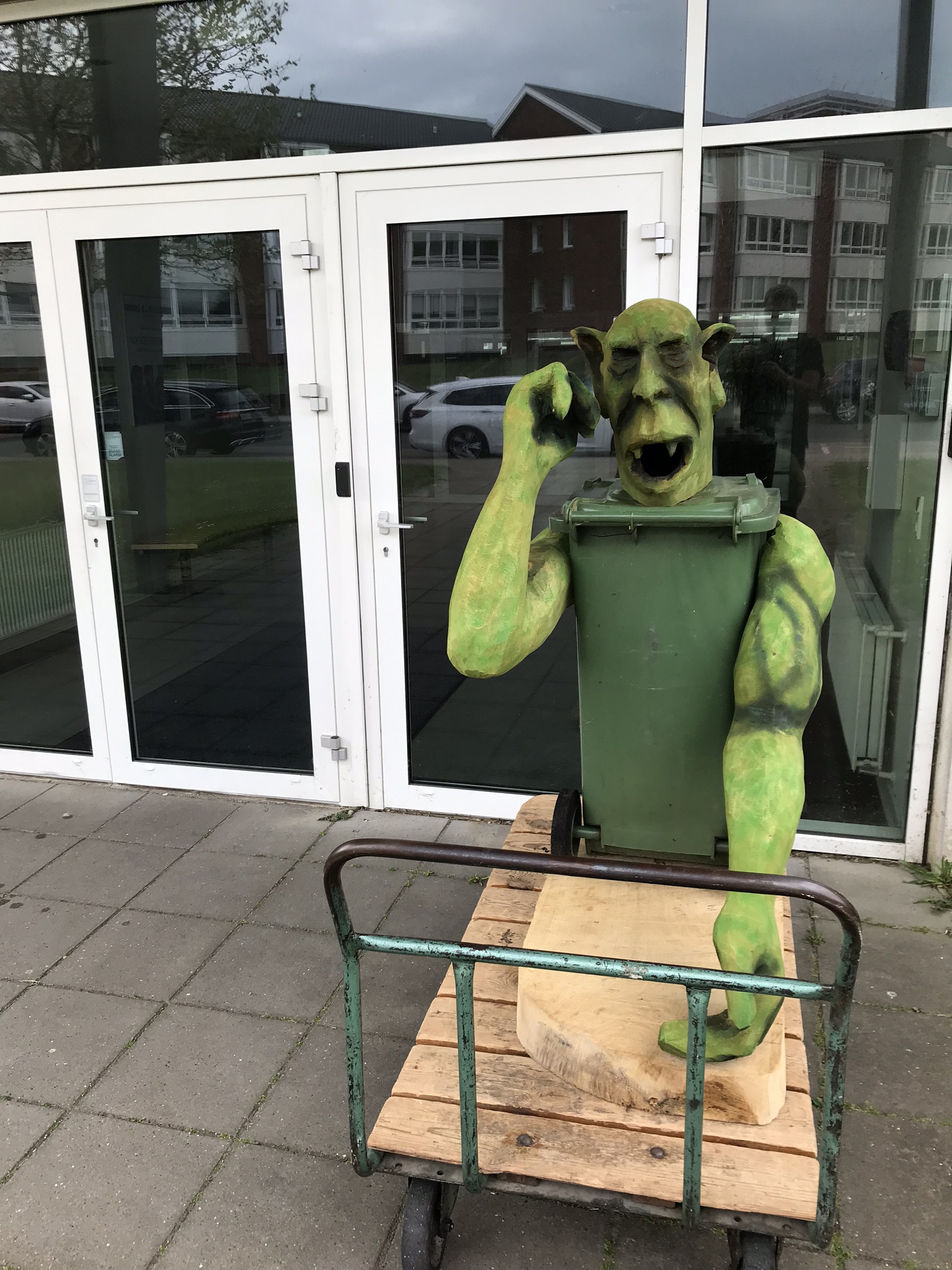 94510A93 6EDC 4C02 904F 819F5B2FC5B0